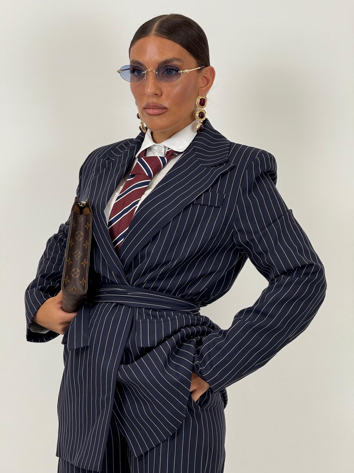 Tailleur ENRICA - COMPLETO GIACCA CON CINTURA E PANTALONE GESSATO