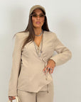 Tailleur DORA - Completo giacca con cintura laterale e pantalone