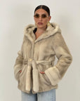 Pelliccia in visone crema N64 - Giacca in visone modello accappatoio con cappuccio Top quality