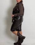 CURVY Cordset DOROTEA - Completo gilet e bermuda in ecopelle