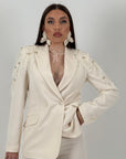 Tailleur ALBA - Tailleur sartoriale composto da giacca con Swarovski e piume e pantalone