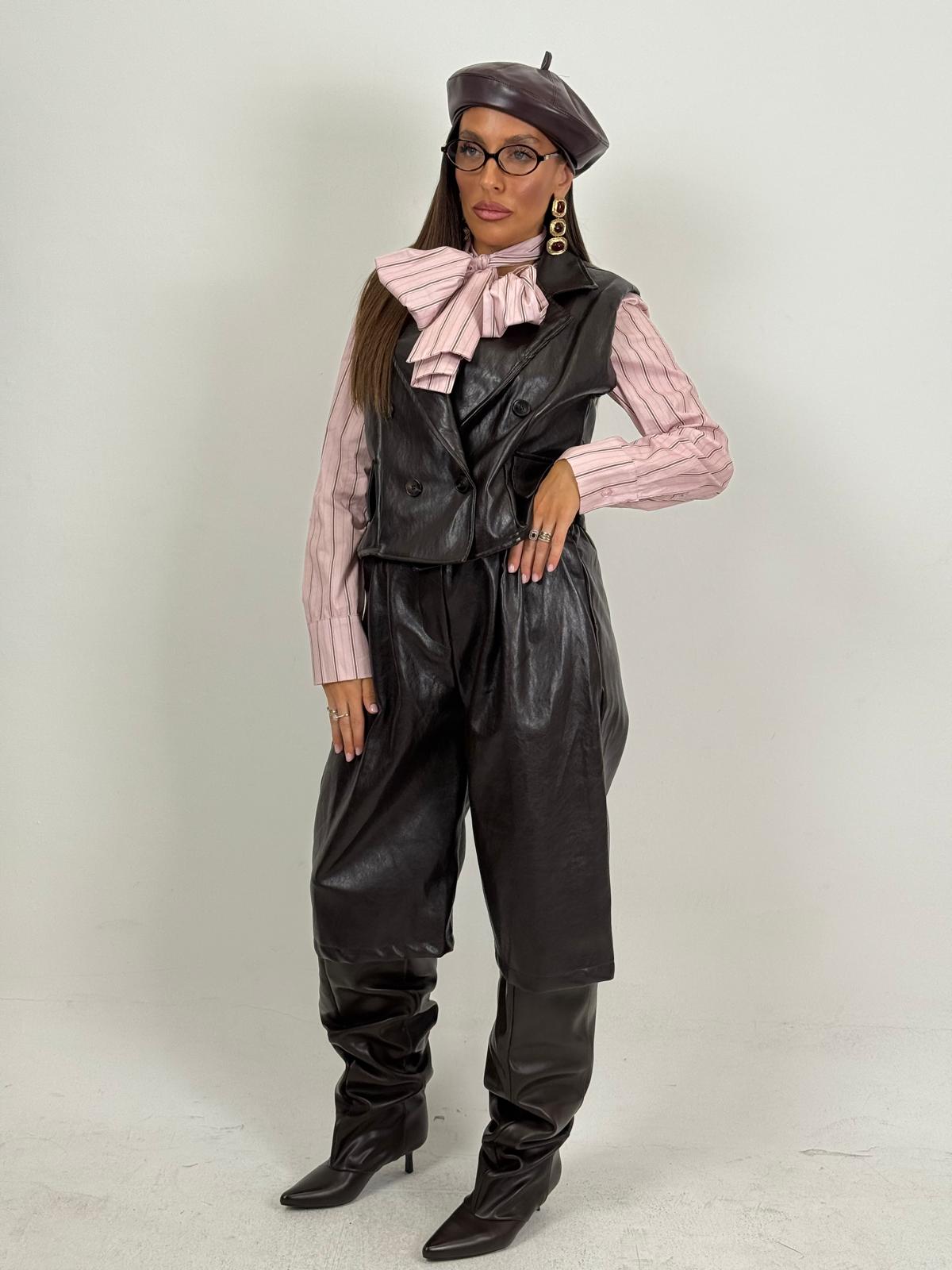 Cordset DOROTEA - Completo gilet e bermuda in ecopelle