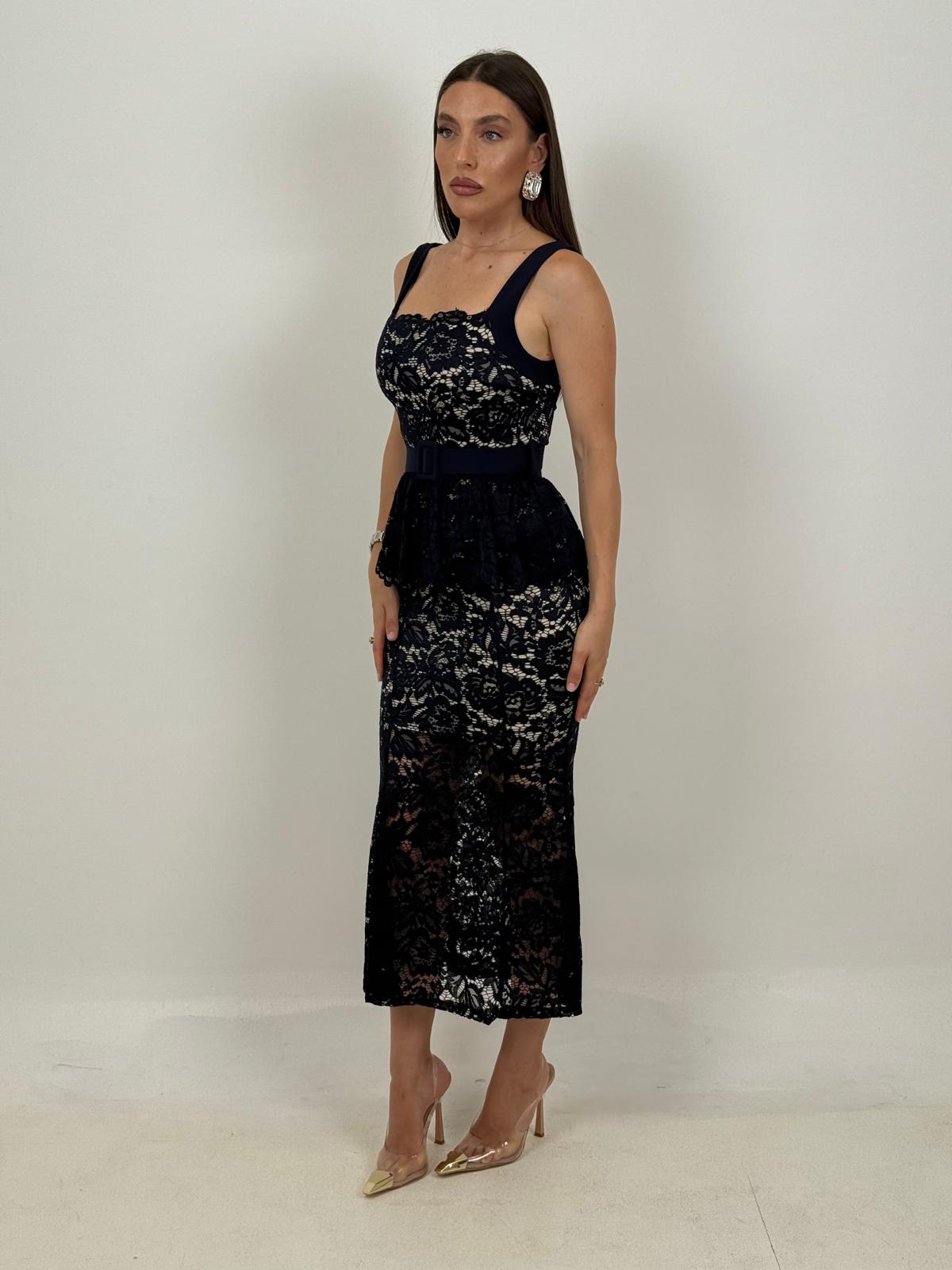 Abito YAREN - abito longuette in pizzo con balza nel punto vita e cintura rimovibile - abito in pizzo Limited Edition