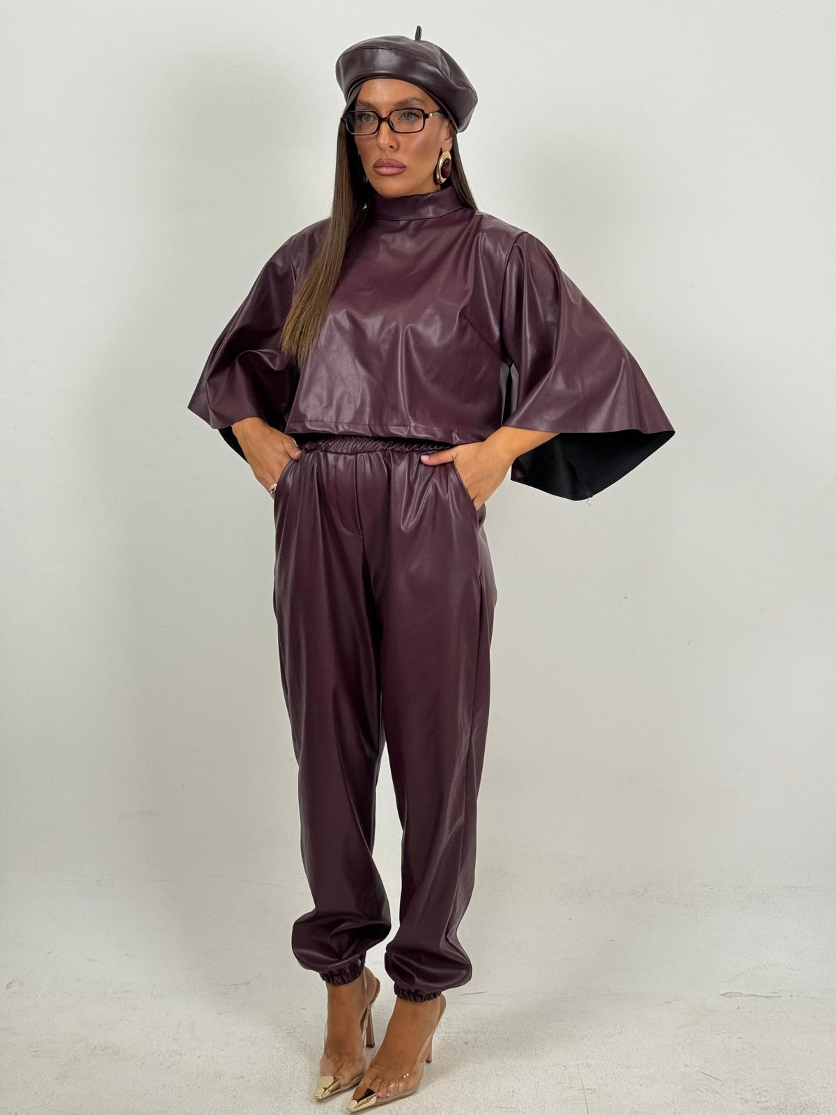 Cordset GERTRUDIS - Completo blusa e pantalone in ecopelle